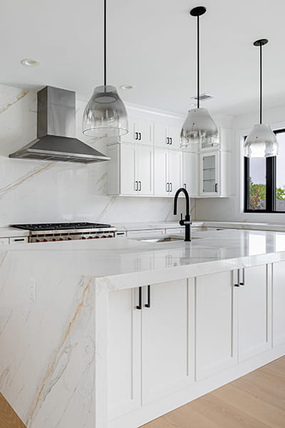 Modern kitchen remodel completed by kitchen renovation contractors in Allentown New Jersey